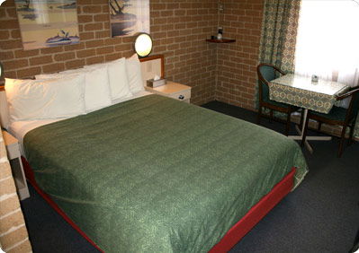 Grand Manor Motor Inn - Accommodation Australia 7