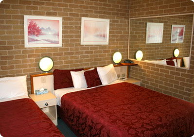 Grand Manor Motor Inn - Accommodation Australia 4