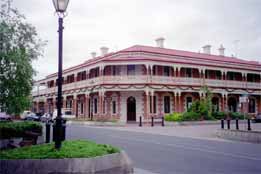 Jens Town Hall Hotel - Accommodation Australia 0