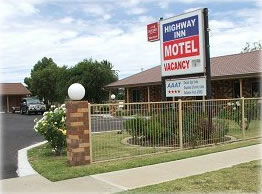 Highway Inn Motel - Accommodation Australia 0