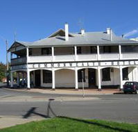 Commonwealth Hotel - Accommodation Australia