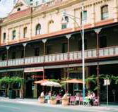 Plaza Hotel - Accommodation Australia