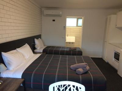 Southern Ocean Motor Inn Port Campbell - Accommodation Australia 14