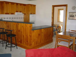 Campaspe Lodge - Local Tourism 3