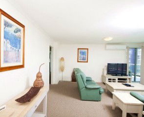 Sails Apartments - Accommodation Australia 0