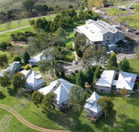 Pinnacle Valley Resort - Accommodation Australia