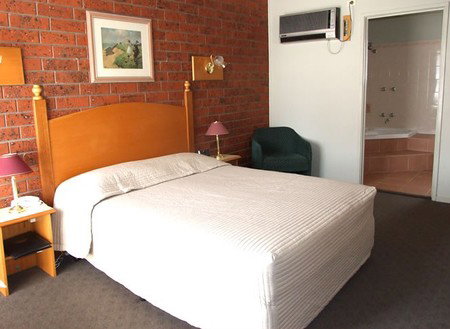 Abbotswood Motor Inn - Accommodation Australia 2
