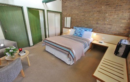 The Beachfront Motel - Accommodation Australia 2