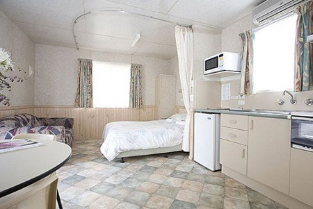 Crestview Top Tourist Park - Accommodation Australia 3