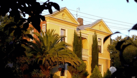 Campbell Street Lodge - thumb 0