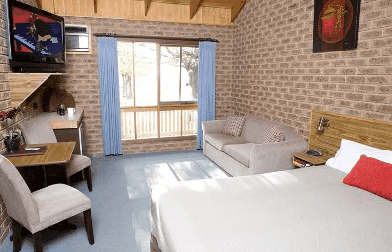 Beechworth Carriage Motor Inn - Accommodation Australia 2
