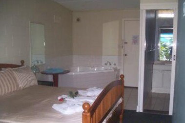 Copper Lantern Motel - Accommodation Australia 3