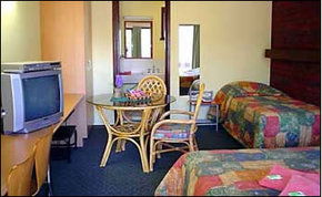 All Star Motor Inn - Local Tourism 5