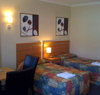 3 Sisters Motel - Local Tourism