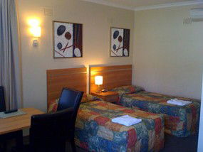 3 Sisters Motel - Accommodation Australia 0