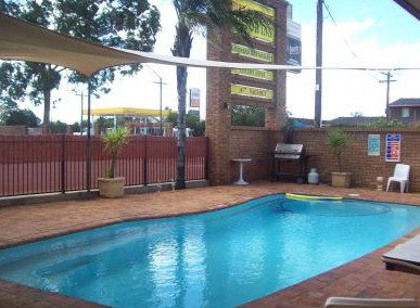 Town And Country Motor Inn Cobar - Accommodation Australia 0