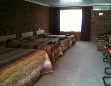 Town And Country Motor Inn Cobar - Accommodation Australia 3