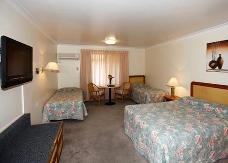 Comfort Inn Bay Of Isles - Accommodation Australia 1