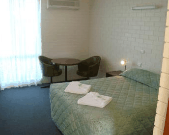 Amaroo Motor Lodge - Local Tourism 2