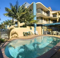 Surf Club Apartments - Local Tourism