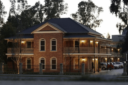 Carlyle Suites  Apartments - Accommodation Australia