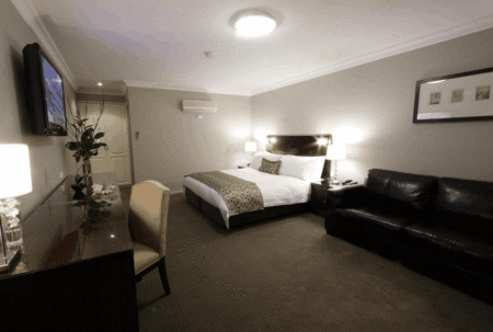 Carlyle Suites & Apartments - Accommodation Australia 2