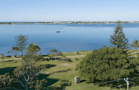Chirn Park QLD Accommodation Australia