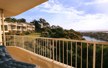 Noosa Crest Resort - Australia Shopping 2