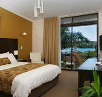 Whale Motor Inn - Accommodation Australia