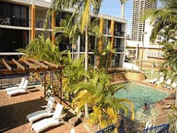 Club Surfers - Accommodation Australia 4