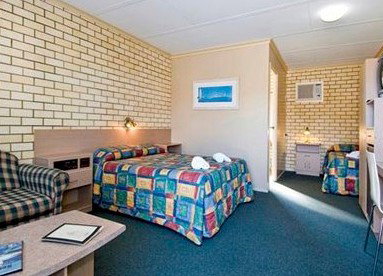 Econo Lodge Fraser Gateway - Accommodation Australia 0