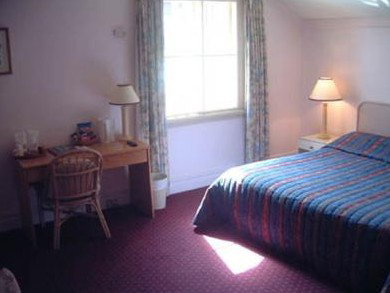 Mclaren Hotel - Accommodation Australia 2