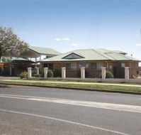 Across Country Motor Inn