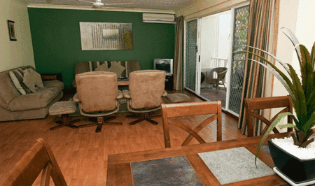 Surfers Tradewinds - Accommodation Australia 2