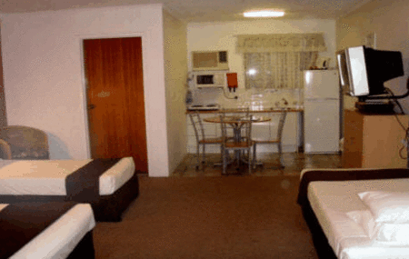 Bella Villa Motor Inn - Accommodation Australia 3