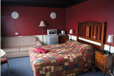 Echo Point Motor Inn - Local Tourism 1