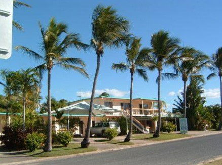 Palm View Holiday Apartments - Accommodation Australia 2