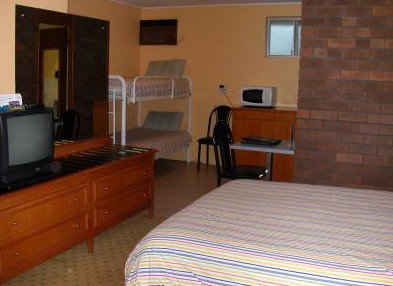 Matador Motor Inn - Accommodation Australia 4