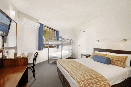 East Port Motor Inn - Accommodation Australia 4