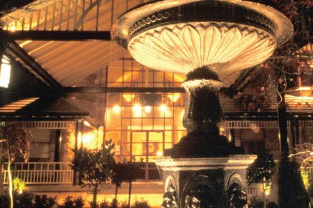 Echoes Hotel And Restaurant - Accommodation Australia 4