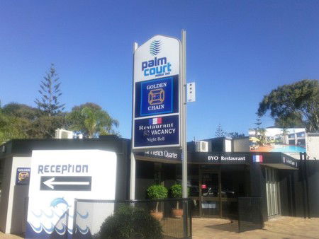 Palm Court Motor Inn - Local Tourism 0