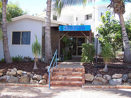 Palm Valley Motel And Holiday Units - Accommodation Australia 1