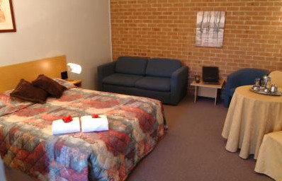 Campbelltown Colonial Motor Inn - Accommodation Australia 2