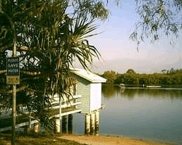 River Sands Holiday Apartments - thumb 3