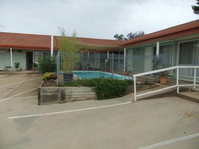 Country Comfort Cowra Countryman Motor Inn - Accommodation Australia 3
