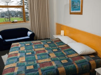 Atlantic Tower Motor Inn - Local Tourism 3