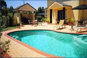 Hopkins House Motel & Apartments - Accommodation Australia 0