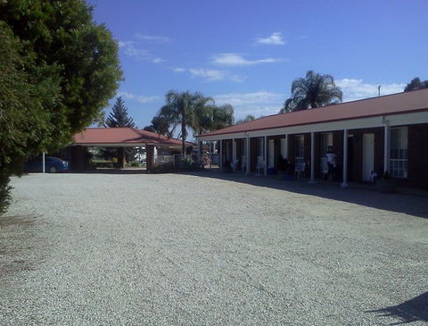 Golden Chain Border Gateway Motel - Accommodation Australia 2
