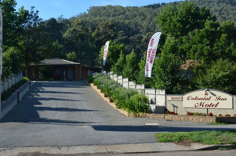 Bright Colonial Inn Motel - Accommodation Australia 0