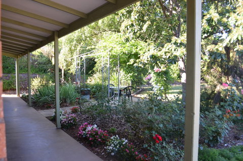 Bright Colonial Inn Motel - Accommodation Australia 1